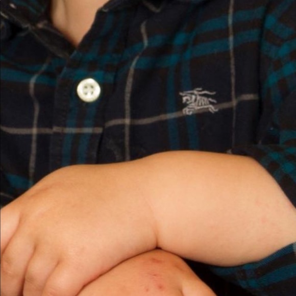 Burberry Toddler Button up - Picture 3 of 3